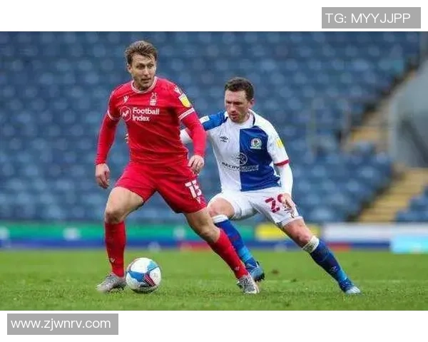 福利特与什鲁斯的激烈对决谁能笑到最后精彩赛事前瞻与分析